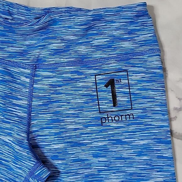 1st Phorm Blue Capri Leggings - Picture 2 of 5